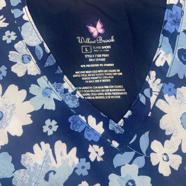 Floral Blue Scrub Top Size L - Image 4