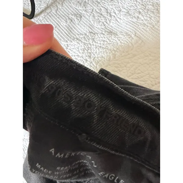 American Eagle 90s Boyfriend Jeans Womens 8 Black Highest Rise Distressed Grunge - Image 4