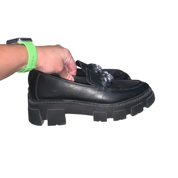 No Boundaries Black Chunky Chain Platform Lug Loafers - Image 3