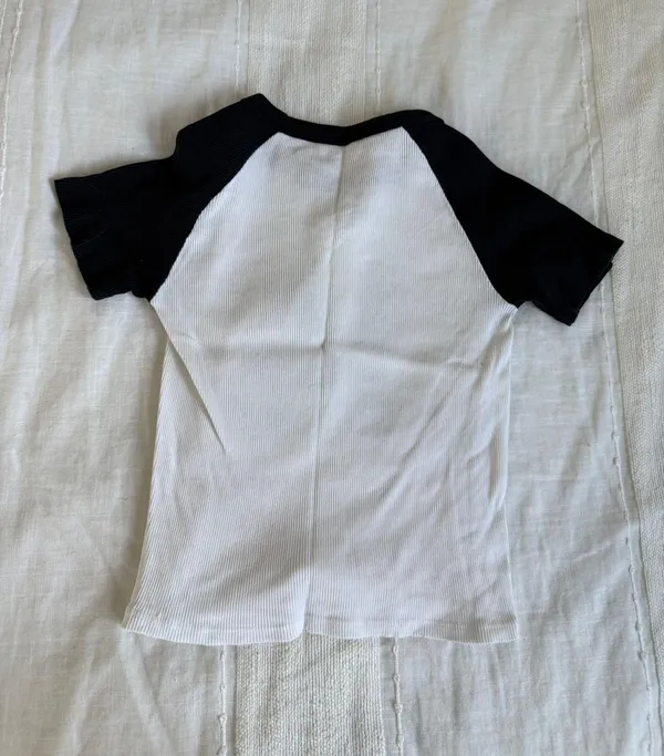 Brandy Melville / John galt 14 baby tee - Image 3