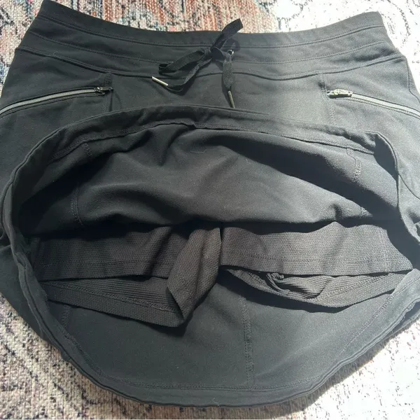 Athleta Black Metro Pull-On Active Skort Skirt Zipper Pockets - Image 5