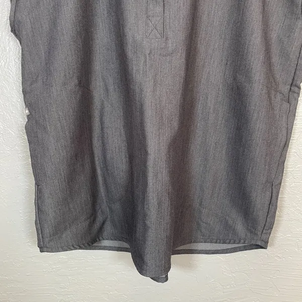 Figs Women S Graphite Gray Rafaela Oversized Scrub Top Shirt V Neck Pockets - Image 2
