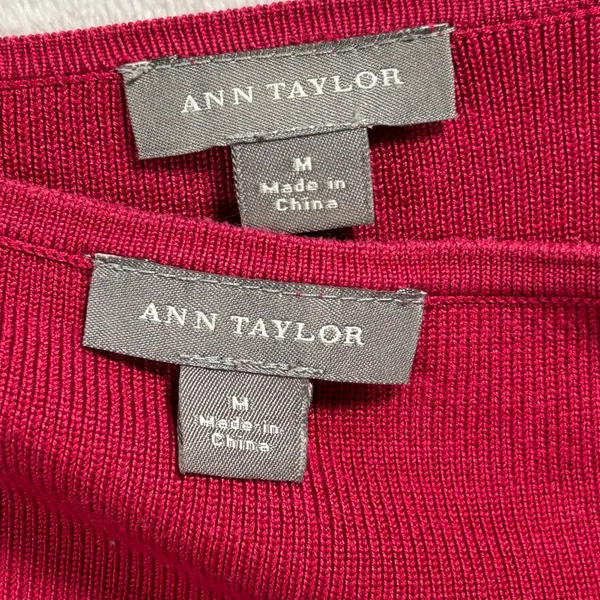Ann Taylor Womens Medium Raspberry Red Silk Blend Cardigan and Shell Twin Set‎ - Image 4