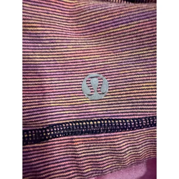 Lululemon Tuck Me In Tank Top Womens Size 8 Pink Built-In Bra Racerback - Image 5