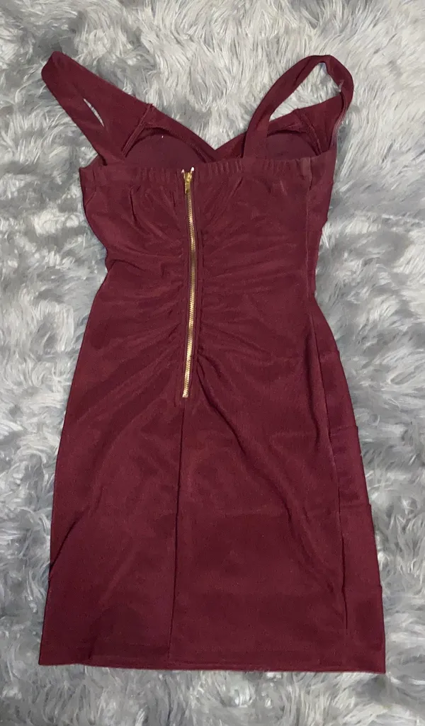 Macy's Burgundy Homecoming Dress - Image 4