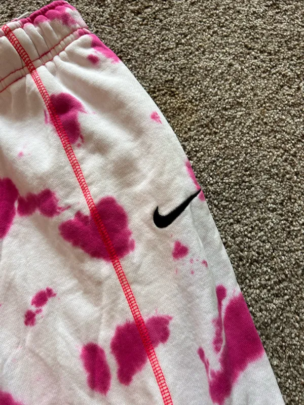 Nike Sweatpants Women’s - Image 2