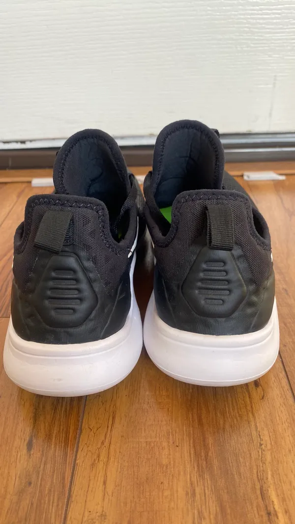 Nike free Run Shoes Size 9 - Image 3