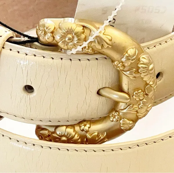 Liz Claiborne Vintage Medium Cream Genuine Bonded Leather Gold Hardware Belt NEW - Image 2