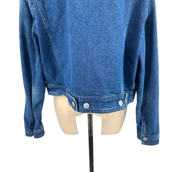 Free People Crop Denim Trucker Jacket In Gemini Wash Size‎ Medium - Image 9