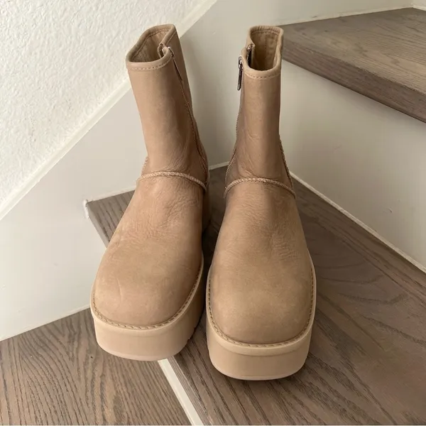 UGG Cityfunc Mid Platform Boots Women’s - MDSD Tan - 7 - Image 3