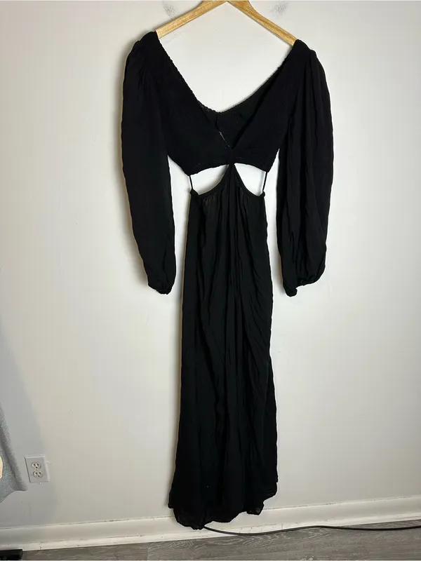 Indah Julie Solid Ruched Bodice Cutaway Maxi Dress in Black Sz M - Image 5