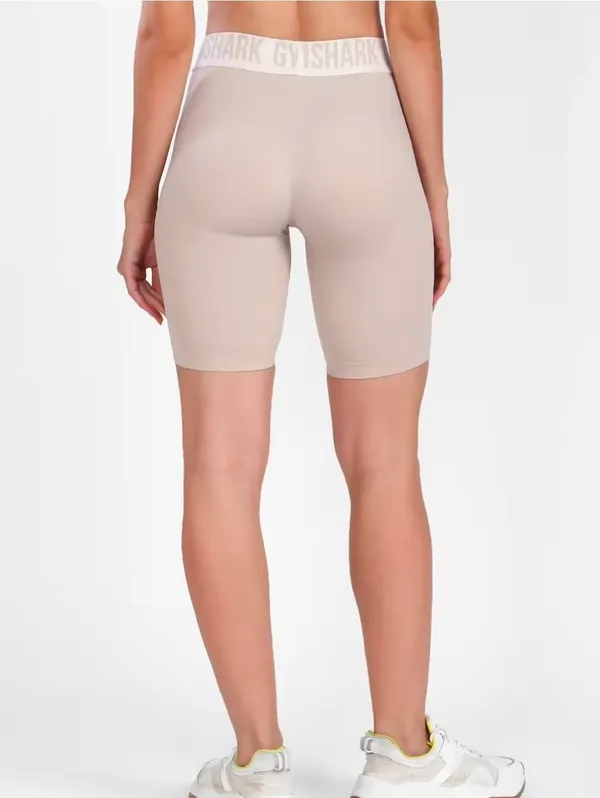 New Gymshark Woman's Light Gray Biker Shorts Size M - Image 2
