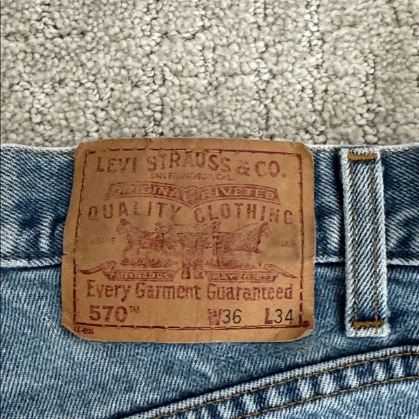Vintage Levi’s 570 Y2K 90s high waist denim cutoff shorts - Image 7
