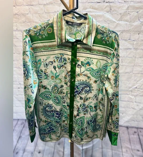Zara Satin Printed Paisley Floral Button Up Collared Shirt Size Large like new! - Image 5