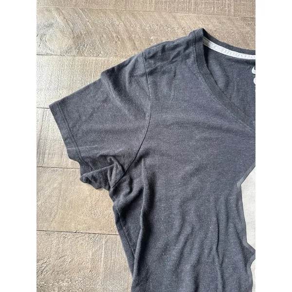 Nike Women's Black Ohio State‎ "8" Short Sleeve Tee Size XL - Image 5