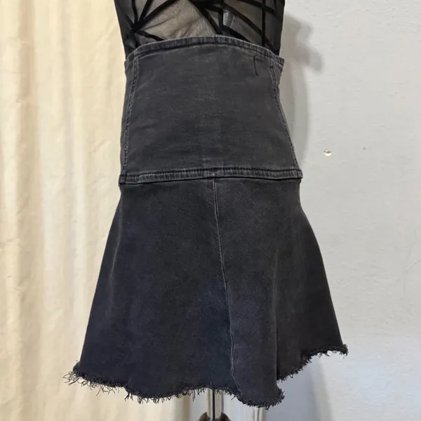 Free People Black Highlands Washed Denim A‎ Line Mini Skirt Distressed Raw Hem 0 - Image 5