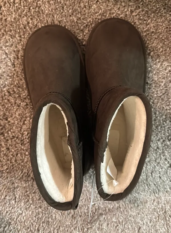 Warm-Lined Boots - Image 3