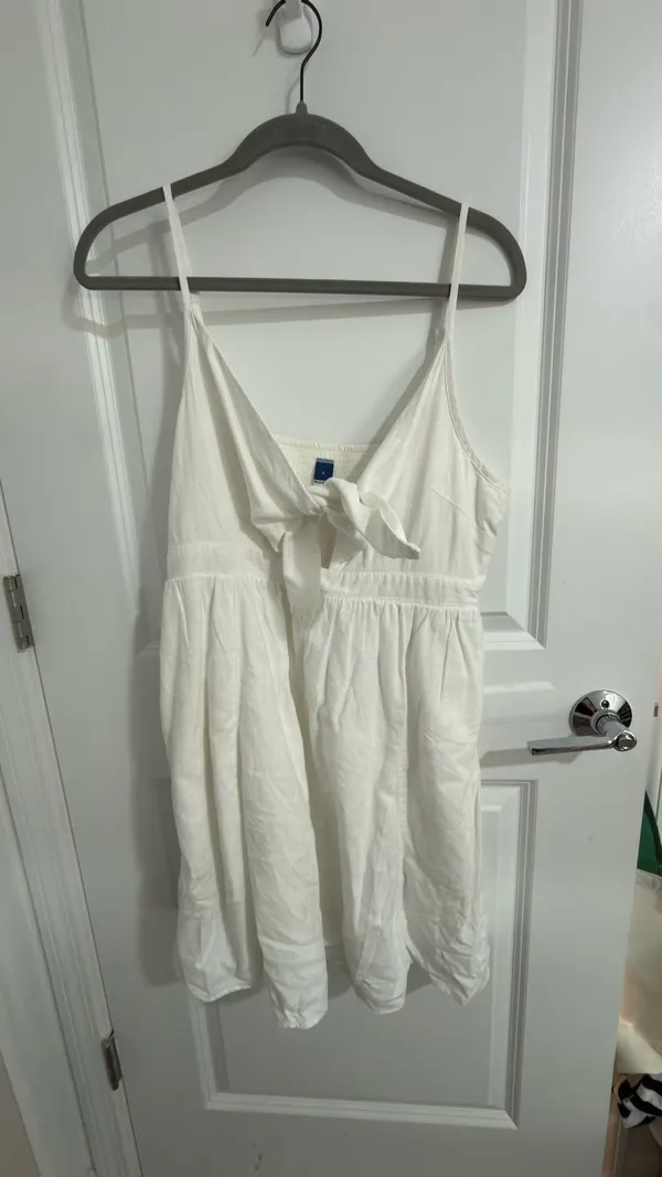 Old Navy White Dress - Image 3