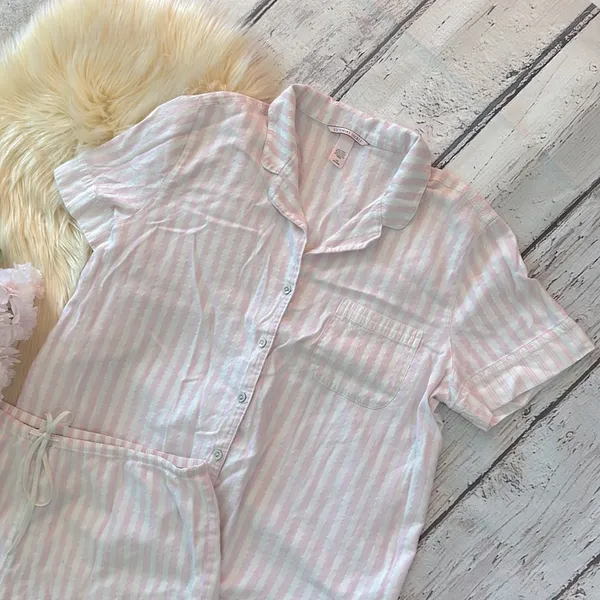 VICTORIA'S SECRET Flannel Short Pajama Set - Image 7