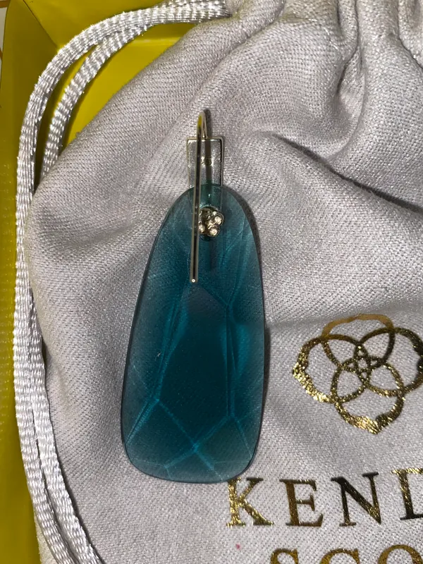 Kendra Scott Earrings - Image 3