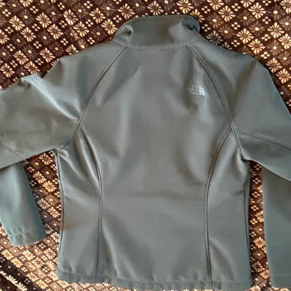 Women’s North Face Windwall Coat - Image 5