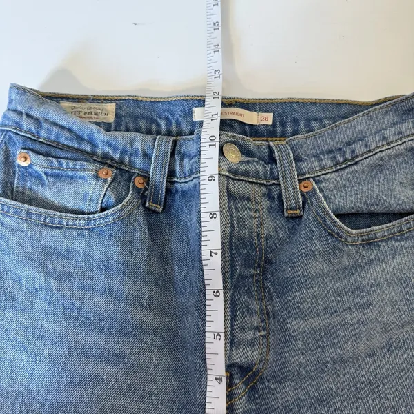 Levi's Premium Wedgie Straight Leg Jeans Womens‎ Blue Denim 26x27 Button Fly - Image 13