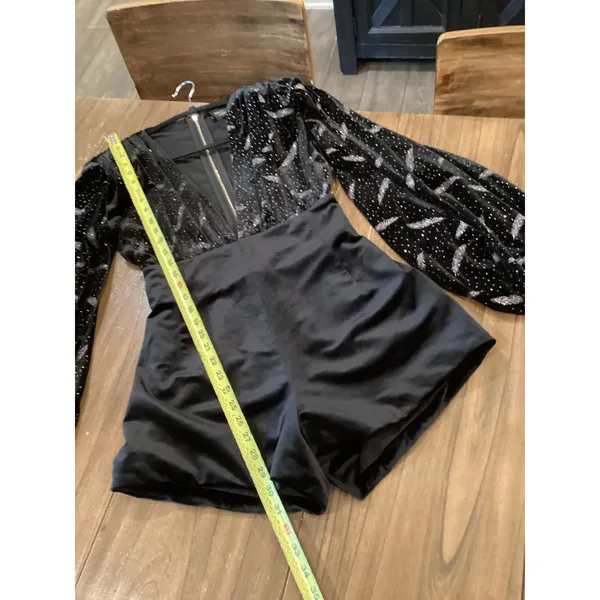 Bronx And Bronco black Maria Velvet V neck Romper Size Small - Image 9