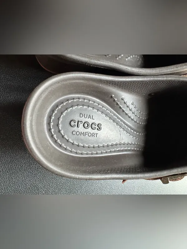 Crocs Sarah Clog Mule Dual Comfort Espresso 203631 Womens Size 7 - Image 5