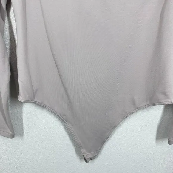 Babaton Light Grey Long Sleeve Bodysuit‎ Form Fitting Slimming Sweetheart - Image 8