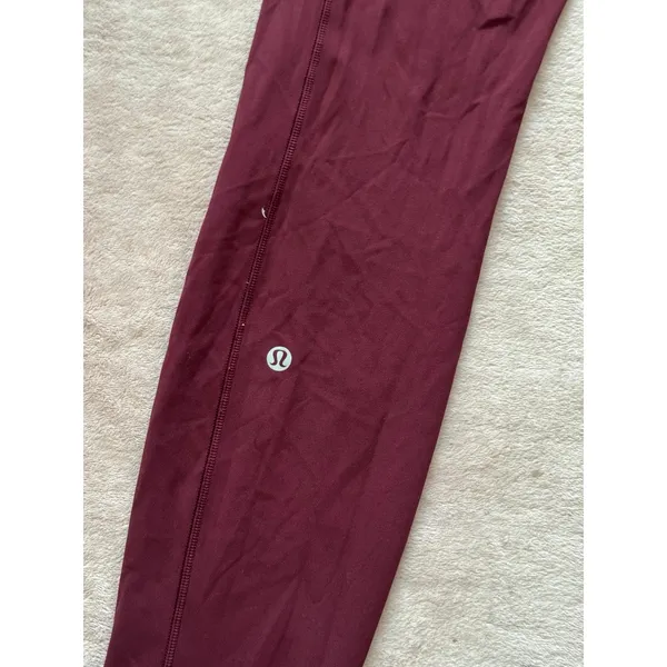 Lululemon Women's Speed Up Tight Red Maroon Full-On Luxtreme Size‎ 8 Tall - Image 3