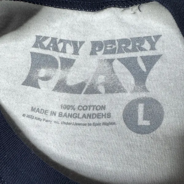 Katy Perry Playland Ringer Tee L Retro Style Pop Star Concert Merch - Image 8