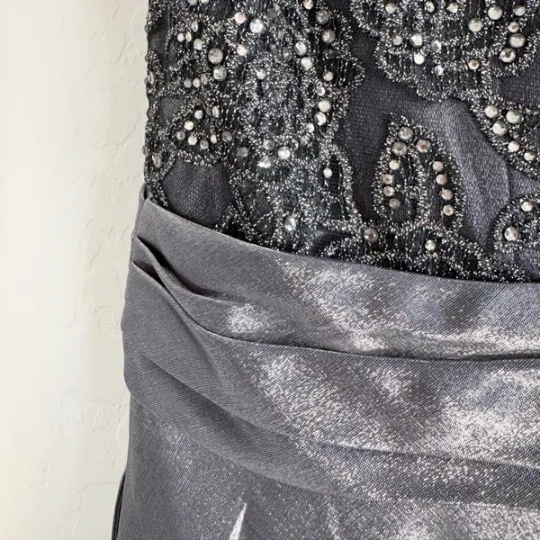 La Femme 26447 Two Tone Satin A-Line V-Neck Gown Platinum Silver Gray - Image 11