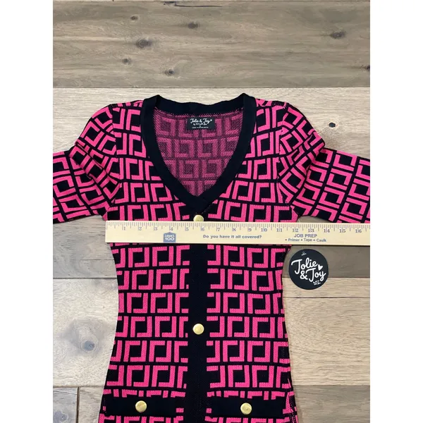 Jolie & Joy Dress Size S Pink Black Geometric V Neck Sweater NWT - Image 6