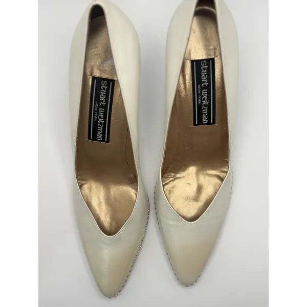 Stuart Weitzman Off White Leather Studded Pointed Toe Pumps Heels Size 7.5 - Image 5