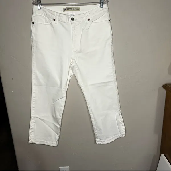 GAP Crop Boot cut White‎ Denim Jeans - Image 2