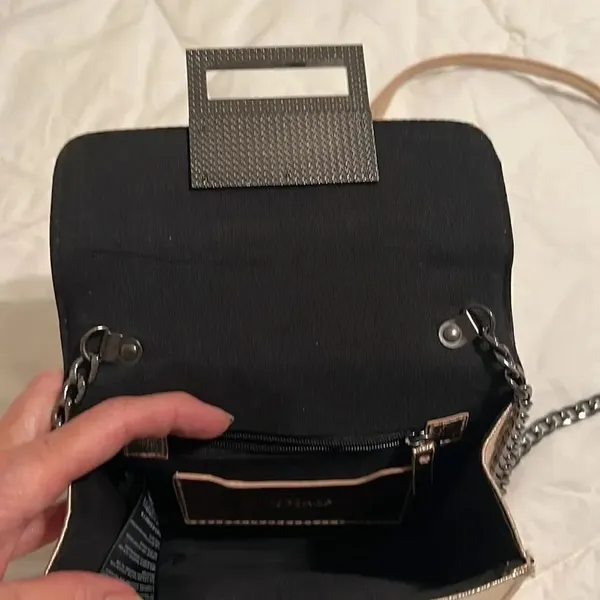 TopShop Gorgeous gold crossbody handbag EUC - Image 5