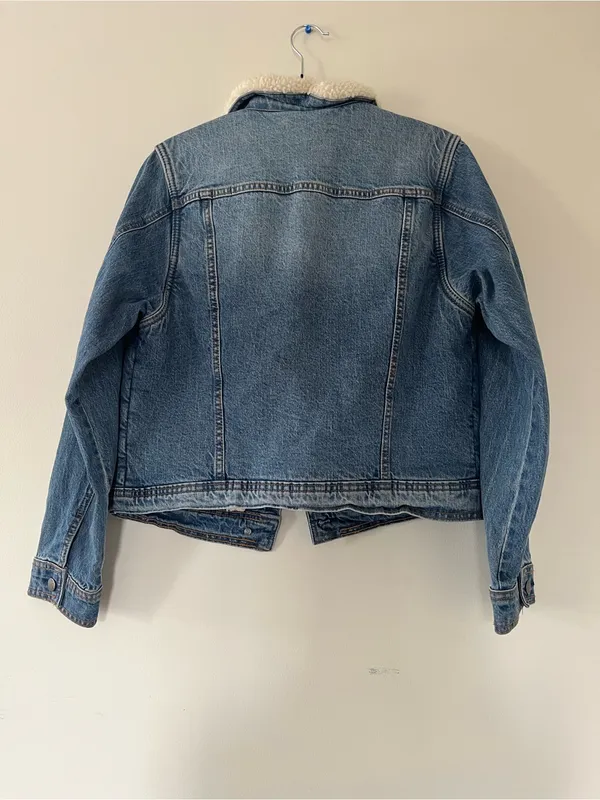 Universal Threads Denim Sherpa Jacket XS Light Wash Trucker Cozy Outdoors Fall - Image 5