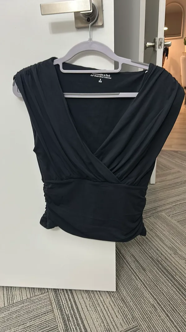 Abercrombie Black Top - Image 4