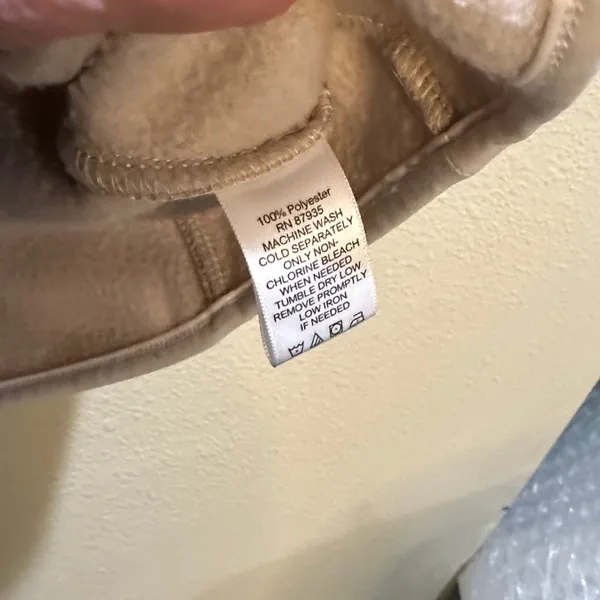 Susan Graver Size XS Beige Sleeveless Fleece Vest - Image 5