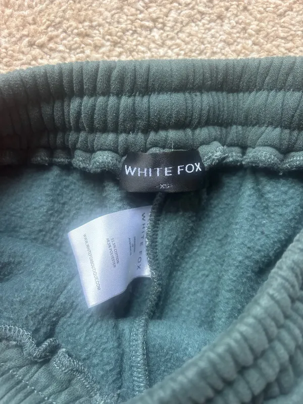 White Fox Offstage Sweatpants Pine XS - Image 4