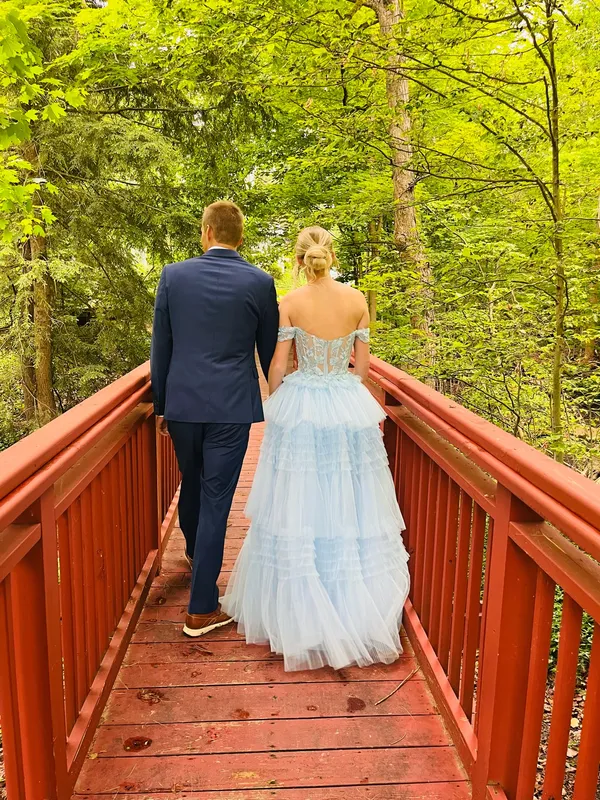 Prom dress xoxo blue  - Image 5