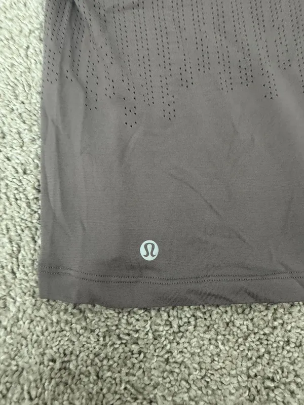Lululemon Shirt - Image 4