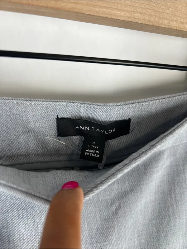 Ann Taylor Side Zip Straight Pants Gray Size 8 Curvy Fit Bi-Stretch - Image 6