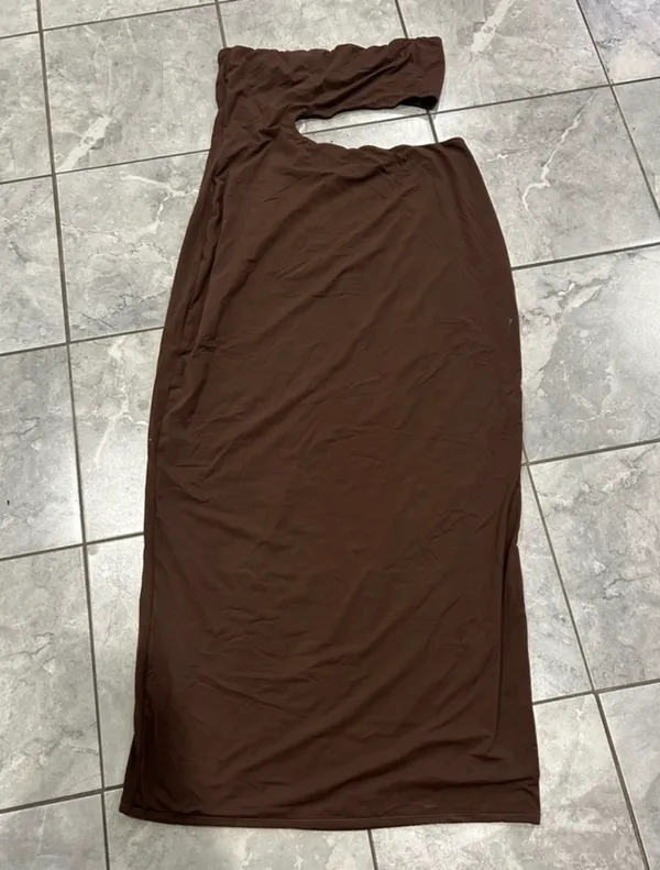 Skims chocolate cut out dress 2x - Image 2