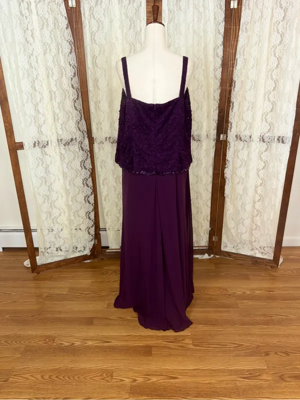 Beautiful Karen Miller Beaded Mother of the Bride Evening Gown - Image 4