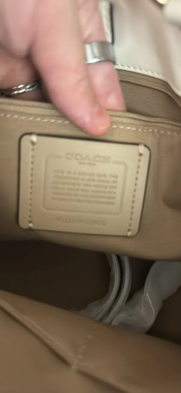 Coach Bag Tan - Image 3