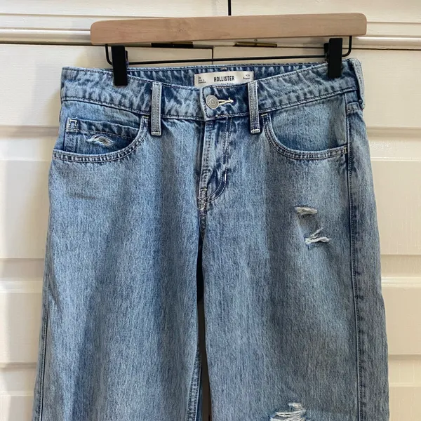 Hollister Low Rise Baggy Wide Leg Jeans Women 2R Light Wash Distressed Y2K Style - Image 2