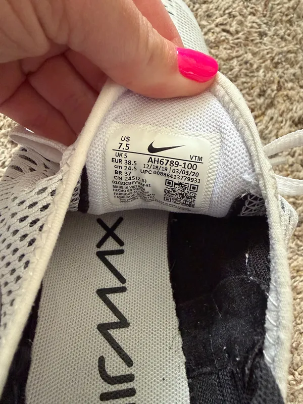 Women’s Nike Air Max 270 - Image 9
