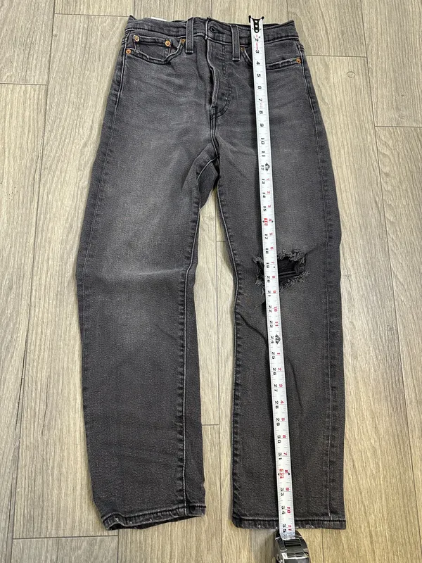 Levi’s Wedgie Straight Charcoal Distressed Jeans Size 27 - Image 9