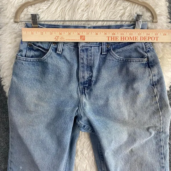 Vintage Lee Riders Jeans Light Blue Relaxed Straight Leg Denim Alt Edgy Normcore - Image 3